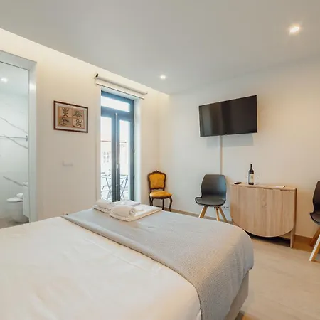 Carmo By Vacationy Oporto