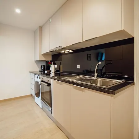 Carmo By Vacationy ポルト