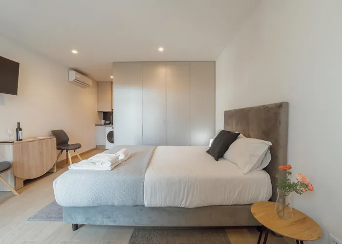 Carmo By Vacationy Apartment Porto